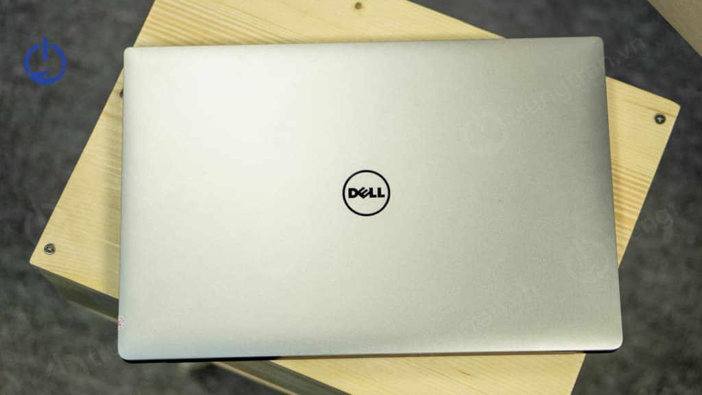 Dell xps 9550