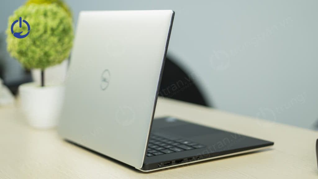 Dell xps 9570